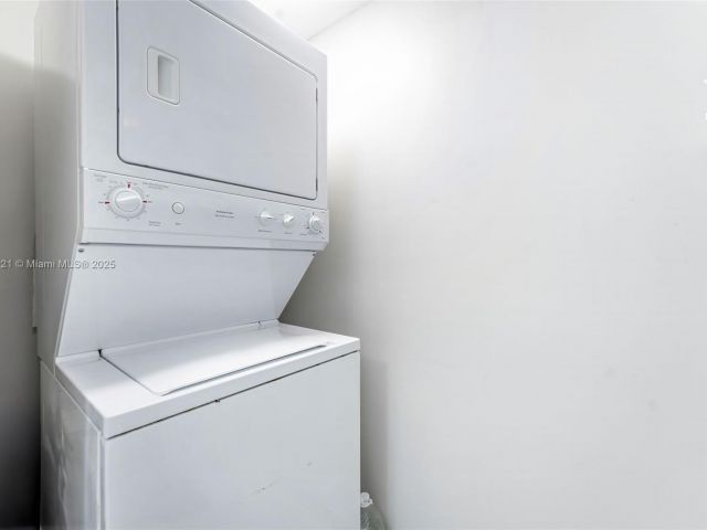 Apartment for rent  Unit #2810 - photo 5856158