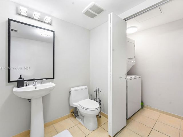 Apartment for rent  Unit #2810 - photo 5856164