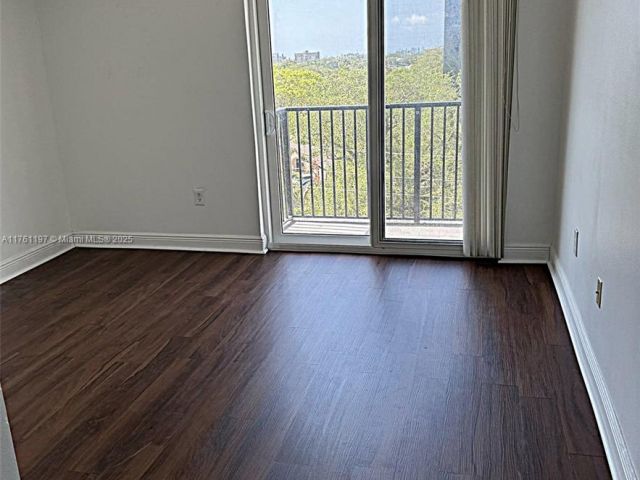 Apartment for sale  Unit #1507 - photo 6168202