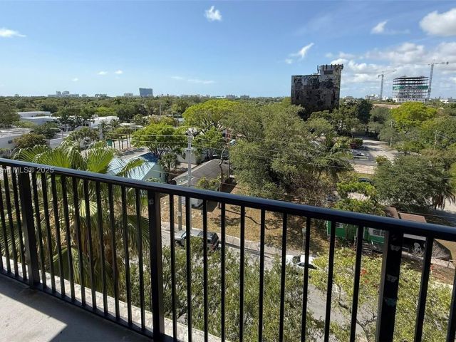 Apartment for sale  Unit #1507 - photo 6168205