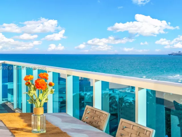 2-bedroom condo for rent in Miami Beach -  - MondialRealty