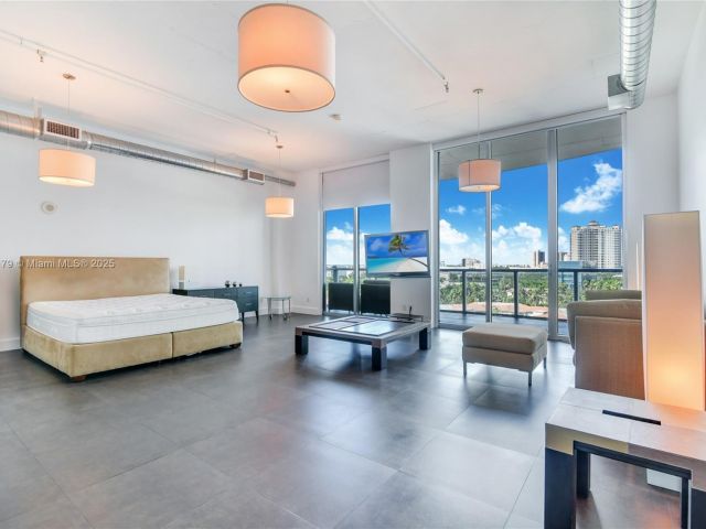 Apartment for sale  Unit #818 - photo 5563849