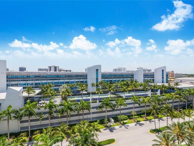 Apartment for sale  Unit #818 - photo 5795243