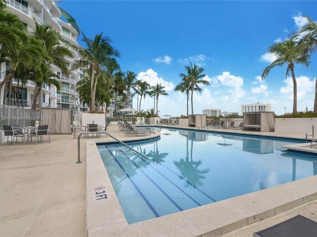 Apartment for sale  Unit #818 - photo 6083358