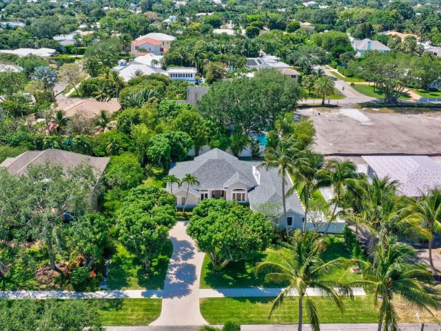 Home for rent at 514 NW 13th Street - photo 5757329