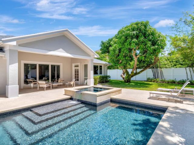 Home for rent at 514 NW 13th Street - photo 5757333