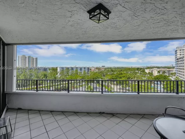 2-bedroom condo for sale in Hallandale Beach - 300 Three Islands Blvd 108 - MondialRealty