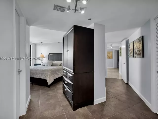 2-bedroom condo for sale in Hallandale Beach - 300 Three Islands Blvd 108 - MondialRealty