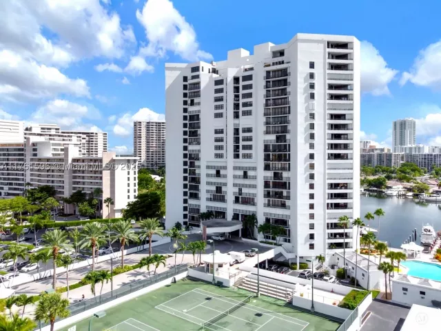 2-bedroom condo for sale in Hallandale Beach - 300 Three Islands Blvd 108 - MondialRealty