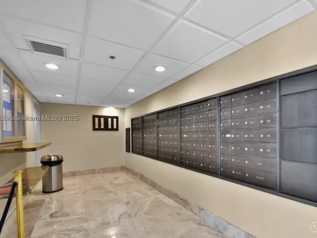 2-bedroom condo for sale in Hallandale Beach - 300 Three Islands Blvd 108 - MondialRealty