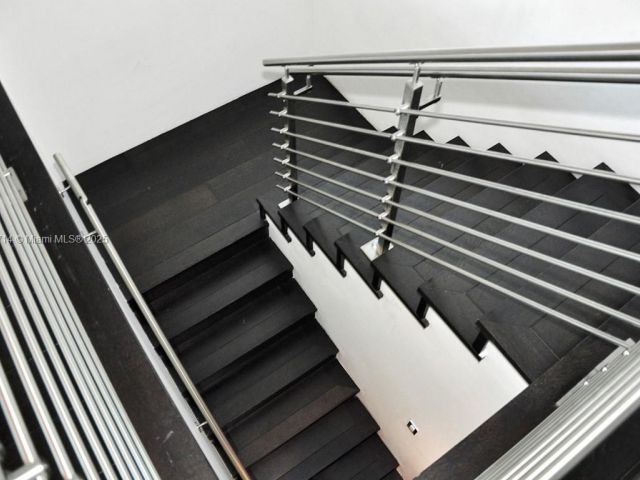 Apartment for rent  Unit #909 - photo 6225932