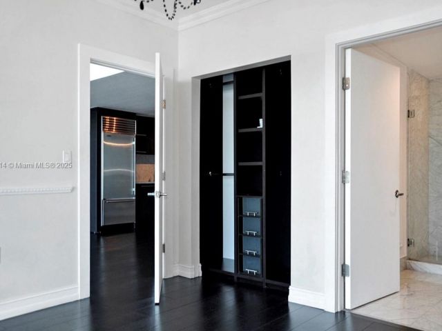 Apartment for rent  Unit #909 - photo 6225937