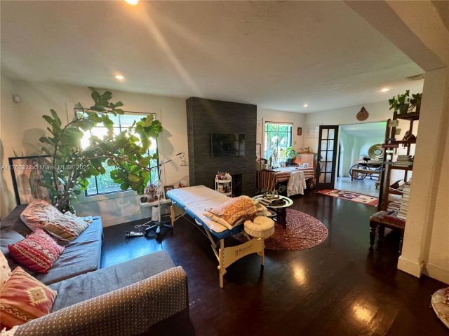 Home for sale at 7020 NE 5th Ave - photo 6239297