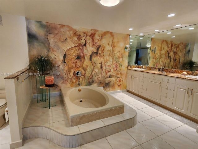 Apartment for sale  Unit #708S - photo 5736054