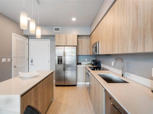 Apartment for sale  Unit #S-314 - photo 5686613