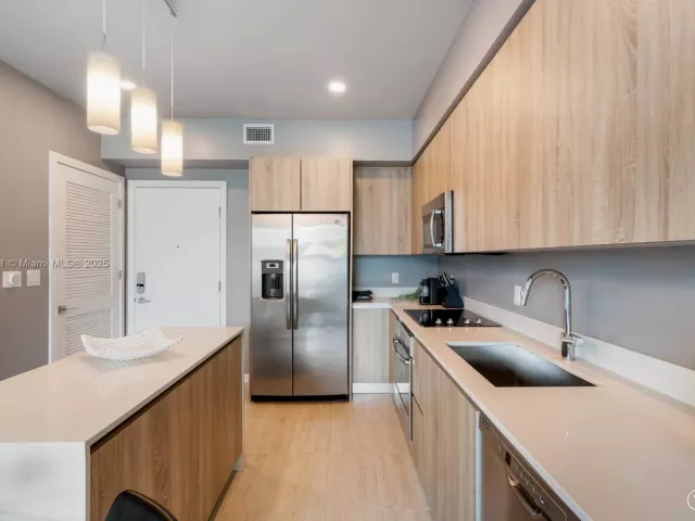 Apartment for sale  Unit #S-314 - photo 5686613