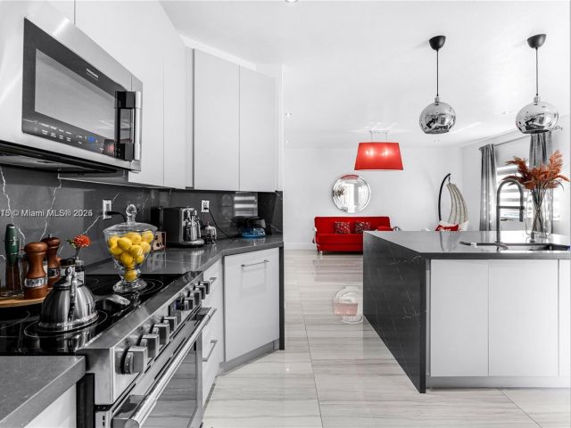 Home for sale at 14214 SW 289th Ter - photo 5924952