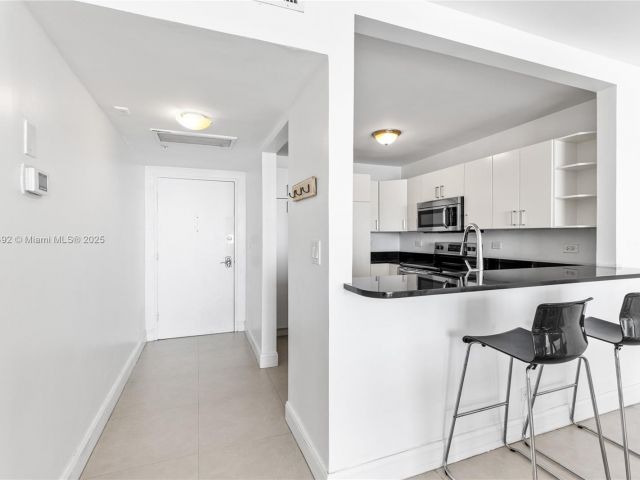 Apartment for sale  Unit #812 - photo 5691110