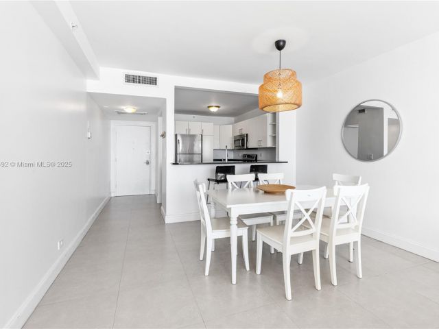 Apartment for sale  Unit #812 - photo 5691112