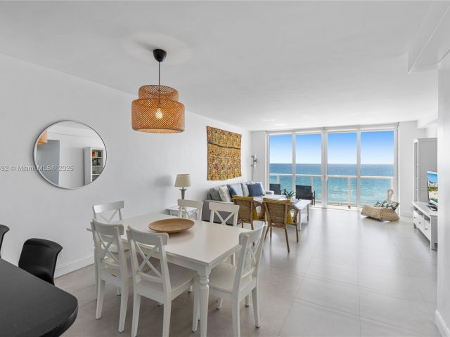 Apartment for sale  Unit #812 - photo 5691117