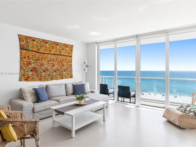 Apartment for sale  Unit #812 - photo 5691122