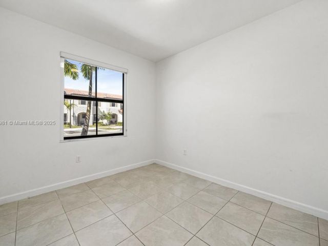 Home for sale at 11756 SW 245th Ter - photo 5739220