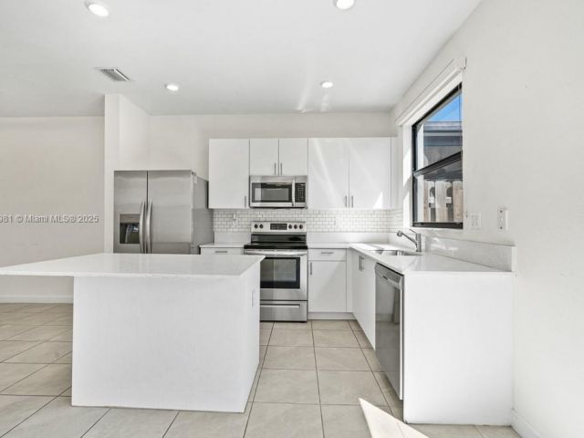 Home for sale at 11756 SW 245th Ter - photo 5739227