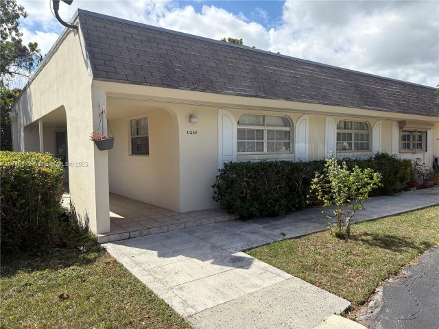 2-bedroom home for rent in Miami - 11260 SW 172nd St II2831 - MondialRealty