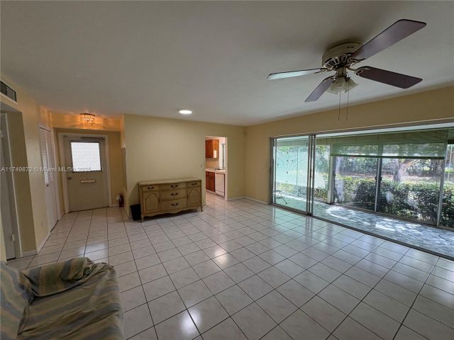 2-bedroom home for rent in Miami - 11260 SW 172nd St II2831 - MondialRealty