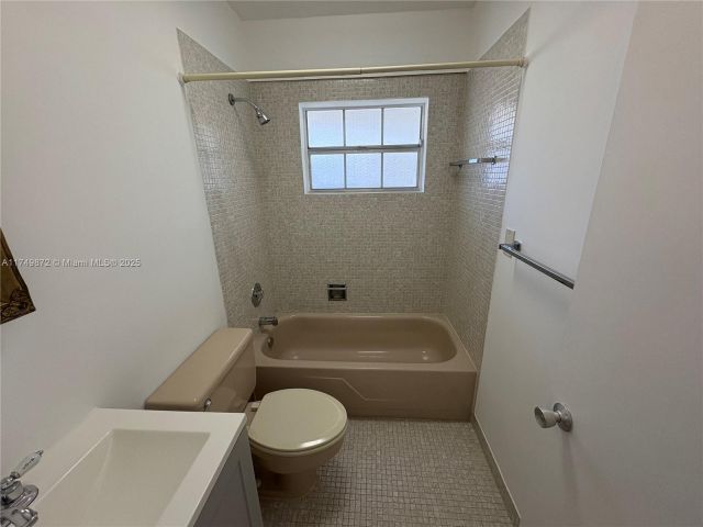 2-bedroom home for rent in Miami - 11260 SW 172nd St II2831 - MondialRealty