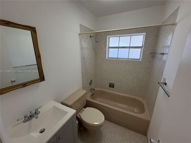 2-bedroom home for rent in Miami - 11260 SW 172nd St II2831 - MondialRealty