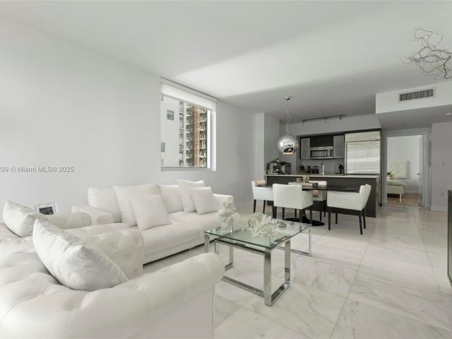 Apartment for sale  Unit #2510 - photo 5607639