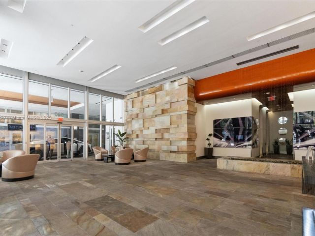 Apartment for sale  Unit #2510 - photo 5607655