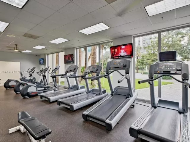 Apartment for sale  Unit #826 - photo 5648106