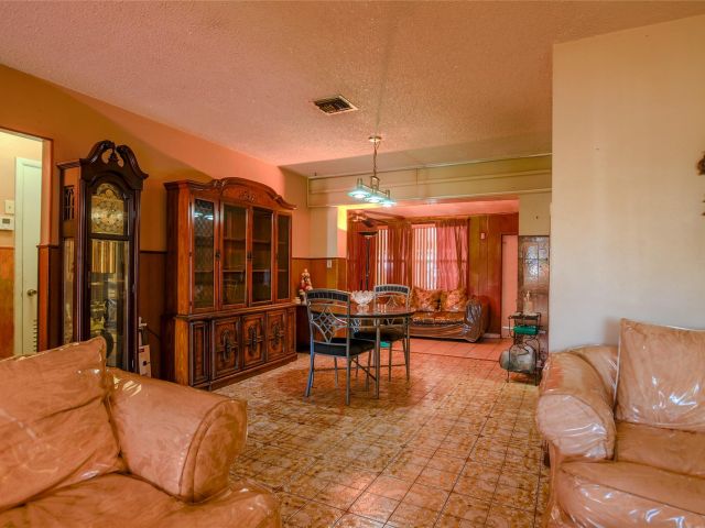 Home for sale at 17800 NW 8th Ave - photo 5720785