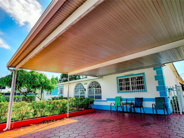 Home for sale at 17800 NW 8th Ave - photo 5720790