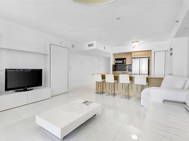 Apartment for rent  Unit #2609 - photo 5709317