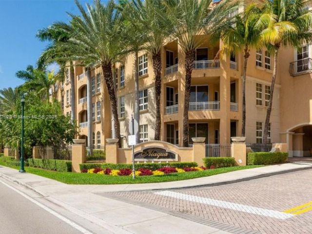 Apartment for rent  Unit #431 - photo 7437875