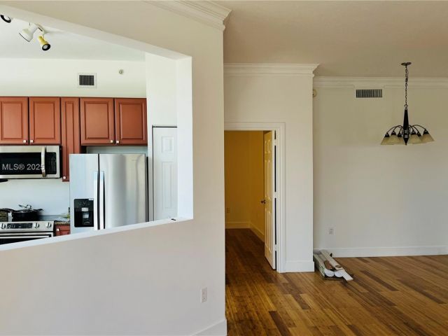 Apartment for rent  Unit #431 - photo 7437887