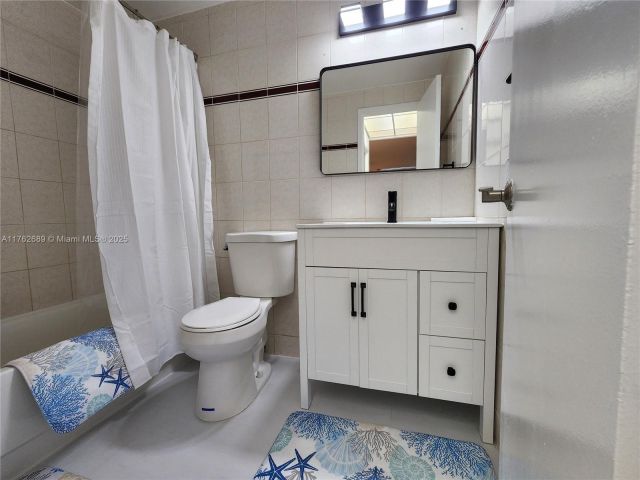 Apartment for rent  Unit #819 - photo 7443046