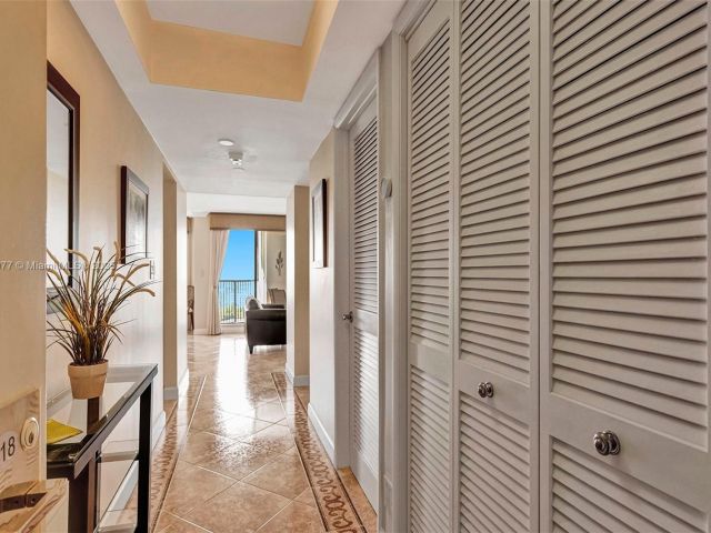 Apartment for sale  Unit #518 - photo 5669896