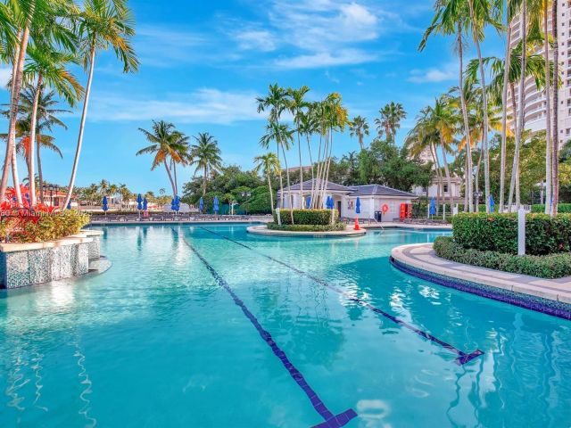 Apartment for sale  Unit #1802 - photo 5545062