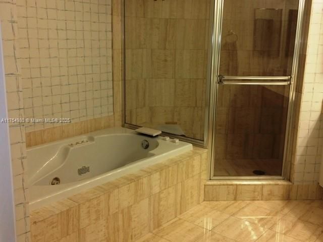 Apartment for sale  Unit #1802 - photo 5545065