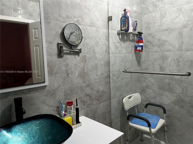 Home for sale at 116 SW 135th Ave - photo 5556422