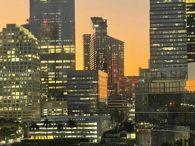 Apartment for rent  Unit #904 - photo 6123031