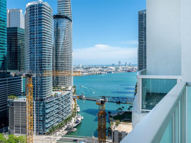 Apartment for sale  Unit #1815 - photo 5644937