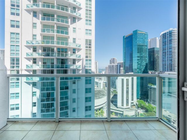 Apartment for sale  Unit #1815 - photo 5644940