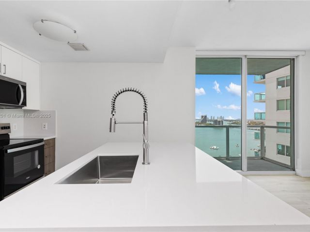 Apartment for sale  Unit #1503 - photo 5928553