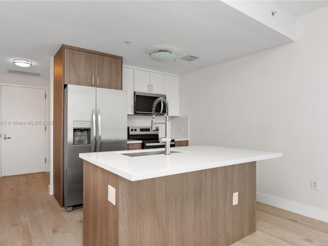 Apartment for sale  Unit #1503 - photo 5928556