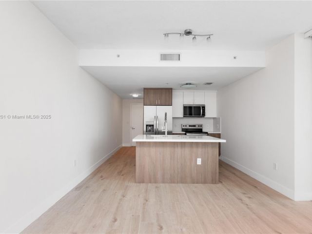 Apartment for sale  Unit #1503 - photo 5928559